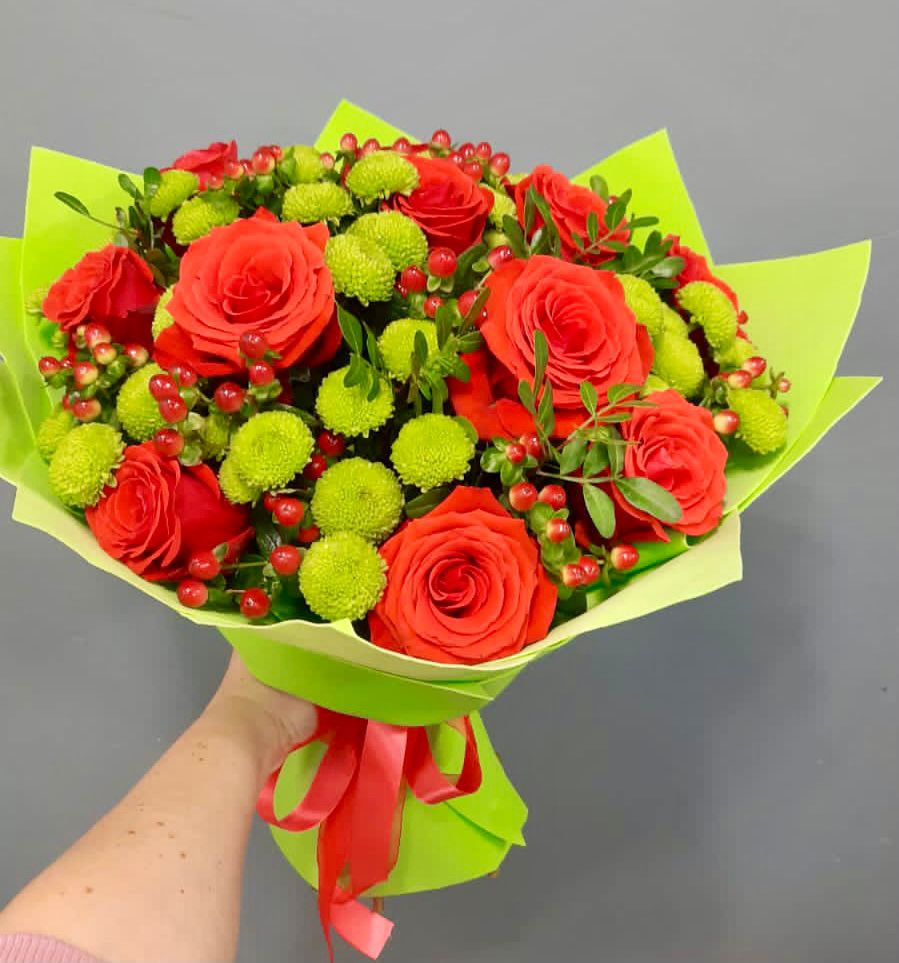 Букет цветов из: Хризантемы и Розы в Камышеватской