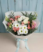 Букет цветов из:  Розы, Лизиантусы и Хризантемы в Камышеватской