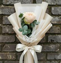 Букет цветов из:  Розы в Камышеватской