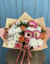 Букет цветов из:  Розы, Герберы и Хризантемы в Камышеватской
