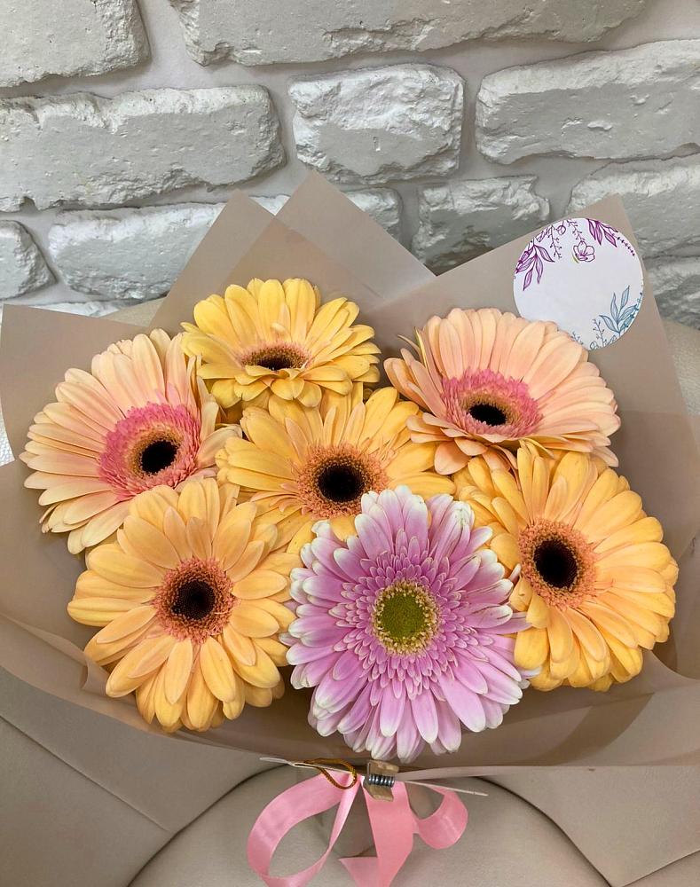 Букет цветов из: Герберы в Камышеватской