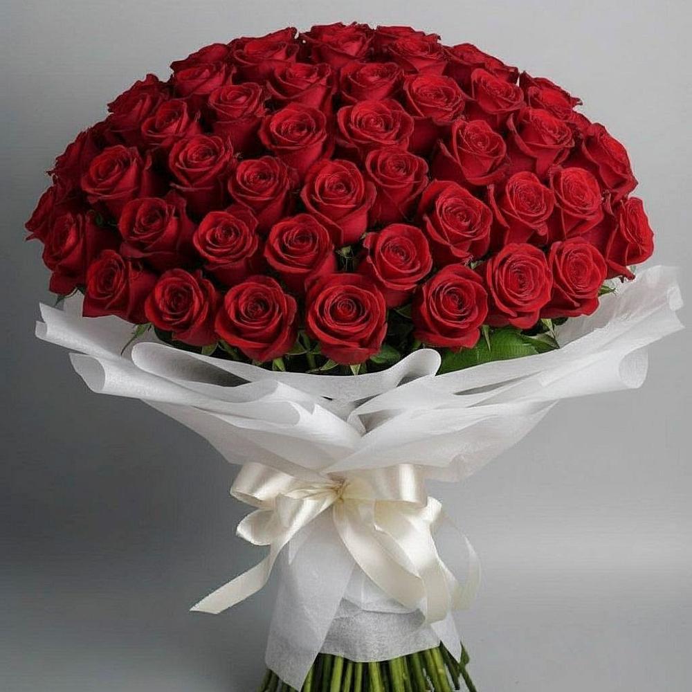 Букет 101 Красная роза Блэк Мэджик в Камышеватской