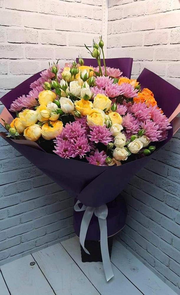 Букет цветов из: Хризантемы и Розы в Камышеватской