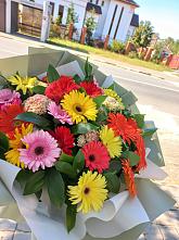 Букет цветов из:  Герберы #REPLACE_PRED# Камышеватской