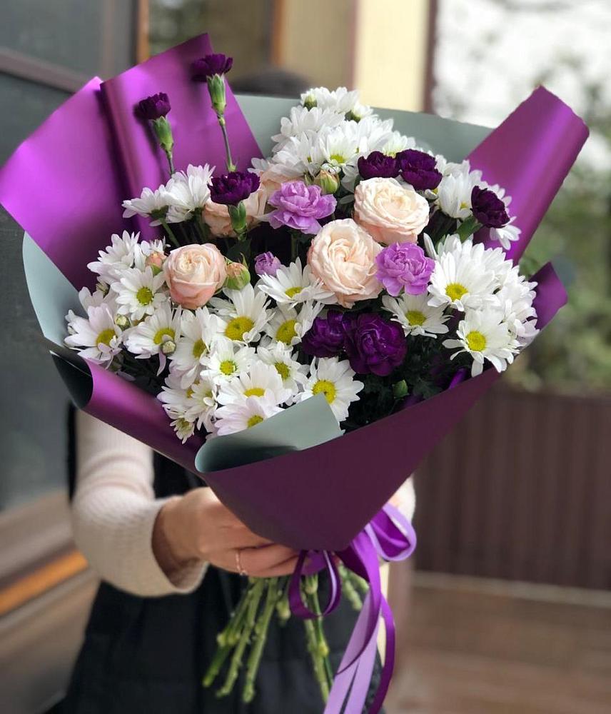 Букет цветов из: Хризантемы, Гвоздики и Розы в Камышеватской