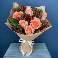 Букет цветов из:  Розы и Альстромерии в Камышеватской
