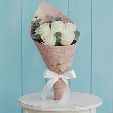 Букет цветов из:  Розы в Камышеватской