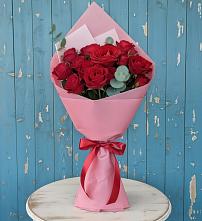 Букет цветов из:  Розы в Камышеватской