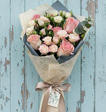 Букет цветов из:  Розы в Камышеватской