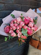 Букет розы в пальмах в Камышеватской Букет цветов из: Розы в Камышеватской