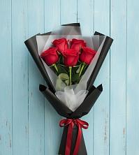 Букет цветов из:  Розы в Камышеватской