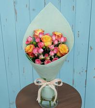 Букет цветов из:  Розы в Камышеватской